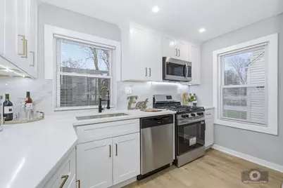 440 Engle Street, Dolton, IL 60419 - Photo 6