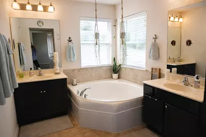 1117 Bailey Road, Sycamore, IL 60178 - Photo 10