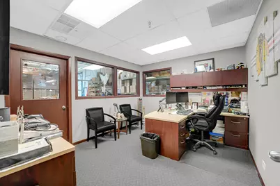 1175 Jansen Farm Court, Elgin, IL 60123 - Photo 14