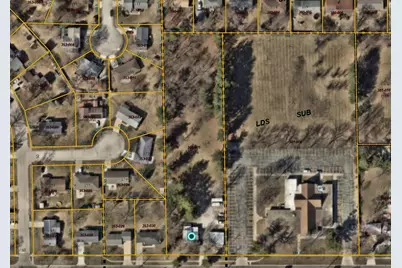 1702 W Hovey Avenue, Normal, IL 61761 - Photo 44