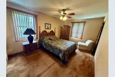 332 Essex Court #4, Wood Dale, IL 60191 - Photo 8