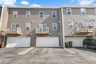 2221 Sassafras Wy, Wonder Lake, IL 60097 - Photo 32