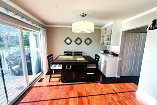 106 Pembroke Circle S, Lake Bluff, IL 60044 - Photo 10