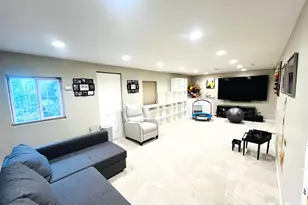 106 Pembroke Circle S, Lake Bluff, IL 60044 - Photo 34