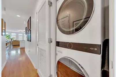 1012 N Wood Street #3, Chicago, IL 60622 - Photo 24