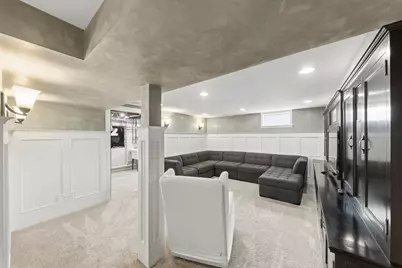 1320 Santa Rosa Avenue, Wheaton, IL 60187 - Photo 24