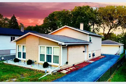 16637 Paulina Street, Markham, IL 60428 - Photo 2