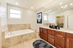 6431 N Paulina St, Chicago, IL 60626 - Photo 14