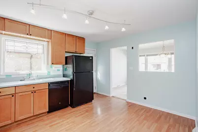 9235 Kildare Avenue, Skokie, IL 60076 - Photo 14