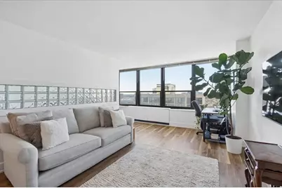 1560 N Sandburg Terrace #2207J, Chicago, IL 60610 - Photo 6