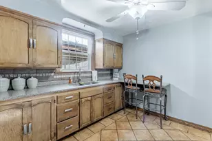 3519 Ridgeland Ave, Berwyn, IL 60402 - Photo 8