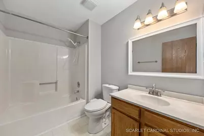 1482 W Jefferson Avenue #D, Naperville, IL 60540 - Photo 8