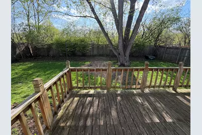 208 Albert Drive, Vernon Hills, IL 60061 - Photo 28