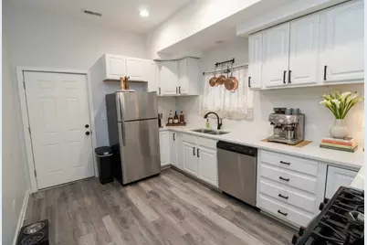 3541 N Damen Avenue, Chicago, IL 60618 - Photo 10