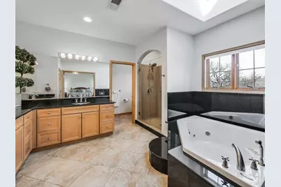 500 E Sherwood Drive, Addison, IL 60101 - Photo 40