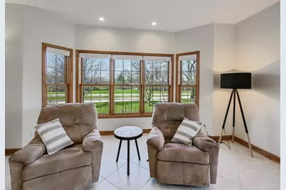 500 E Sherwood Drive, Addison, IL 60101 - Photo 20