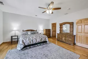 500 E Sherwood Dr, Addison, IL 60101 - Photo 38