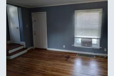 9848 S Yates Boulevard, Chicago, IL 60617 - Photo 4