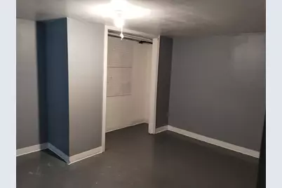 9848 S Yates Boulevard, Chicago, IL 60617 - Photo 10