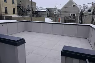 2246 W Lyndale St, Chicago, IL 60647 - Photo 24