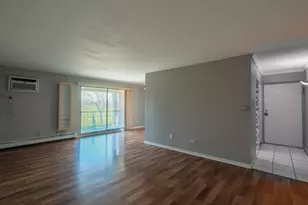 4410 W 111th St, Oak Lawn, IL 60453 - Photo 4