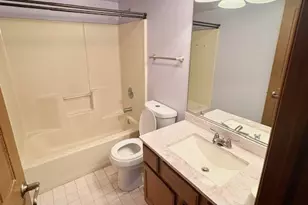 18320 Robin Ln, Homewood, IL 60430 - Photo 20