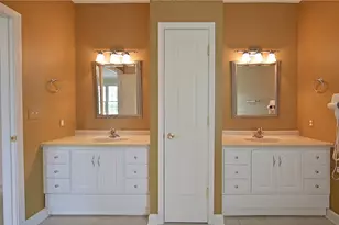 223 Quinlan Ave, Dekalb, IL 60115 - Photo 22