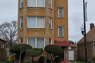 10032 S King Dr, Chicago, IL 60628 - Photo 1