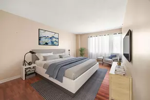 1800 Huntington Blvd, Hoffman Estates, IL 60169 - Photo 8