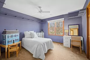 2012 Somerset Ln, Wheaton, IL 60189 - Photo 24