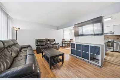 14426 Springfield Avenue, Midlothian, IL 60445 - Photo 2