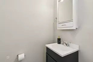 1936 Whitingham Ln, Hoffman Estates, IL 60169 - Photo 12