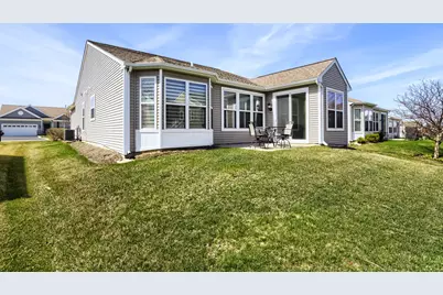 3321 Rockwell Circle, Mundelein, IL 60060 - Photo 16