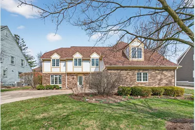 1013 Iroquois Avenue, Naperville, IL 60563 - Photo 2