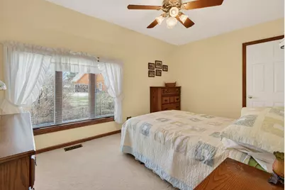 1013 Iroquois Avenue, Naperville, IL 60563 - Photo 30