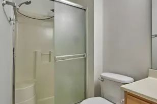 962 Arvle Cir, Sycamore, IL 60178 - Photo 14