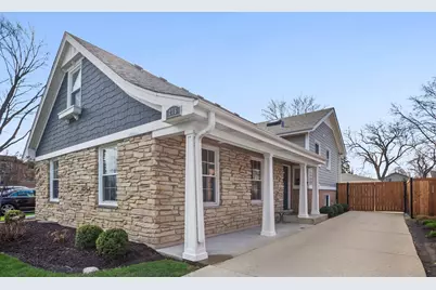 216 E Fremont Avenue, Elmhurst, IL 60126 - Photo 1