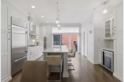 449 N Clinton Street, Chicago, IL 60654 - Photo 6