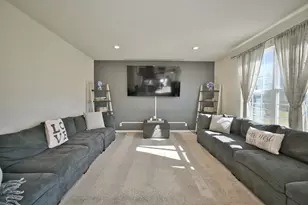 574 Coach Rd, Yorkville, IL 60560 - Photo 20