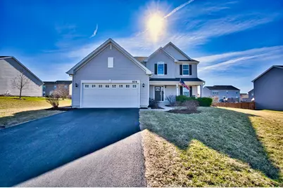 574 Coach Road, Yorkville, IL 60560 - Photo 2