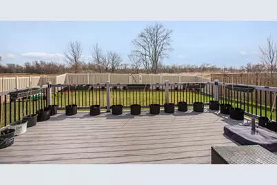 32062 Savannah Drive, Lakemoor, IL 60051 - Photo 20