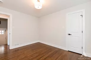 10455 S Whipple St, Chicago, IL 60655 - Photo 12