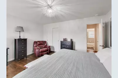 8124 W Courtland Avenue W, Harwood Heights, IL 60706 - Photo 12