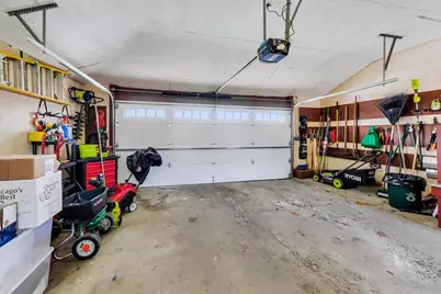 8124 W Courtland Avenue W, Harwood Heights, IL 60706 - Photo 28