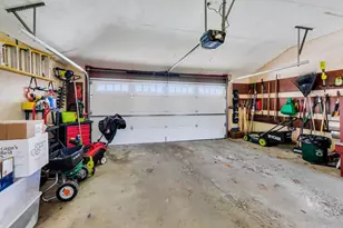 8124 W Courtland Ave W, Harwood Heights, IL 60706 - Photo 28