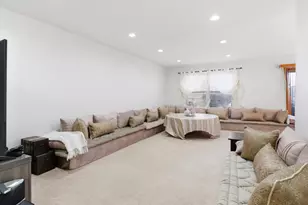 3138 Reflection Dr, Naperville, IL 60564 - Photo 4