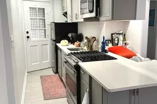 1060 W Thorndale Ave, Chicago, IL 60660 - Photo 6