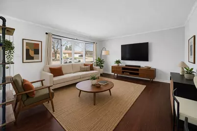 661 W Saint Aubin Drive, Addison, IL 60101 - Photo 10