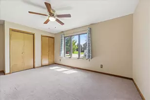 227 Hillcrest Ave, Yorkville, IL 60560 - Photo 14