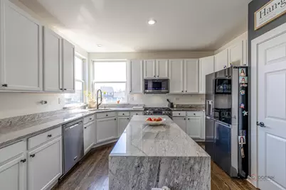 2212 Baxter Court, Elgin, IL 60123 - Photo 16